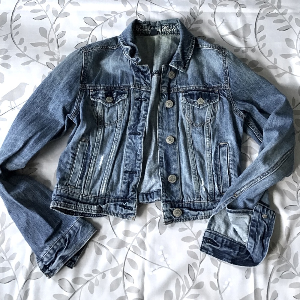 American Eagle Crop Denim Jacket